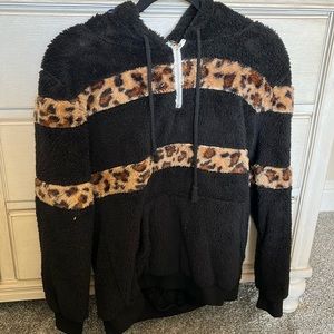 Never worn - Small black and cheetah print sweater